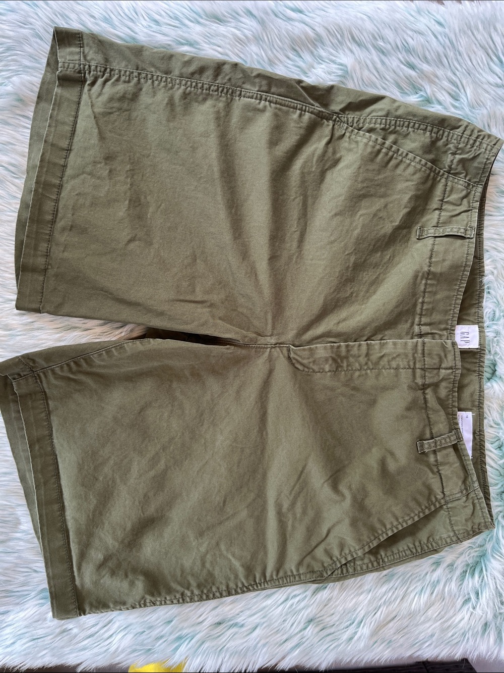 GAP Olive Green Women’s Downtown Bermuda Shorts